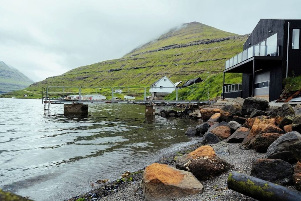 A Pearl In A Forgotten Fjord - Luxury Boathouse