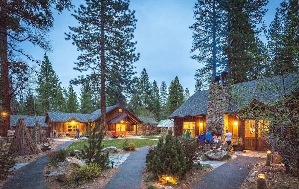 Evergreen Lodge