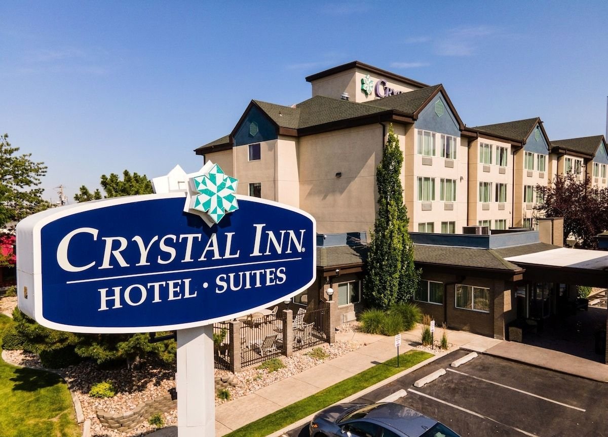 Crystal Inn Hotel & Suites