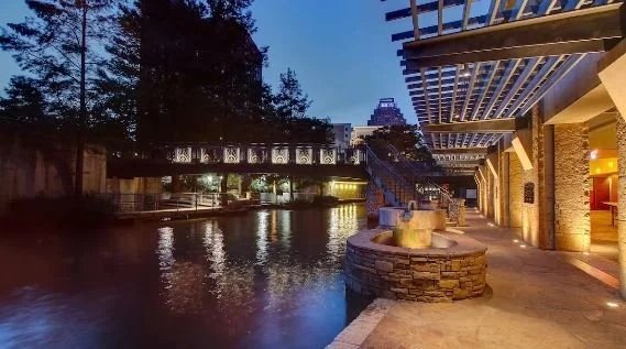 Drury Plaza Hotel San Antonio Riverwalk