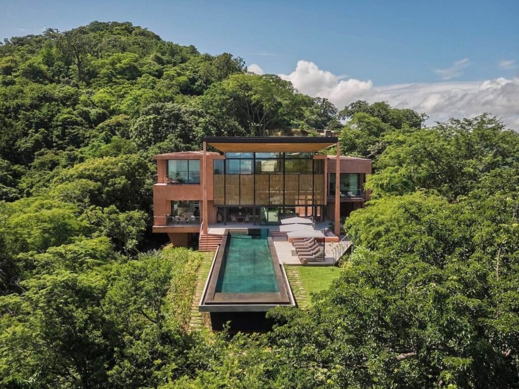 Four Seasons Resort Peninsula Papagayo, Costa Rica