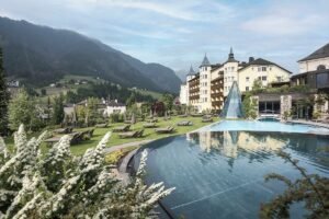 Hotel Adler Dolomiti Spa & Sport Resort