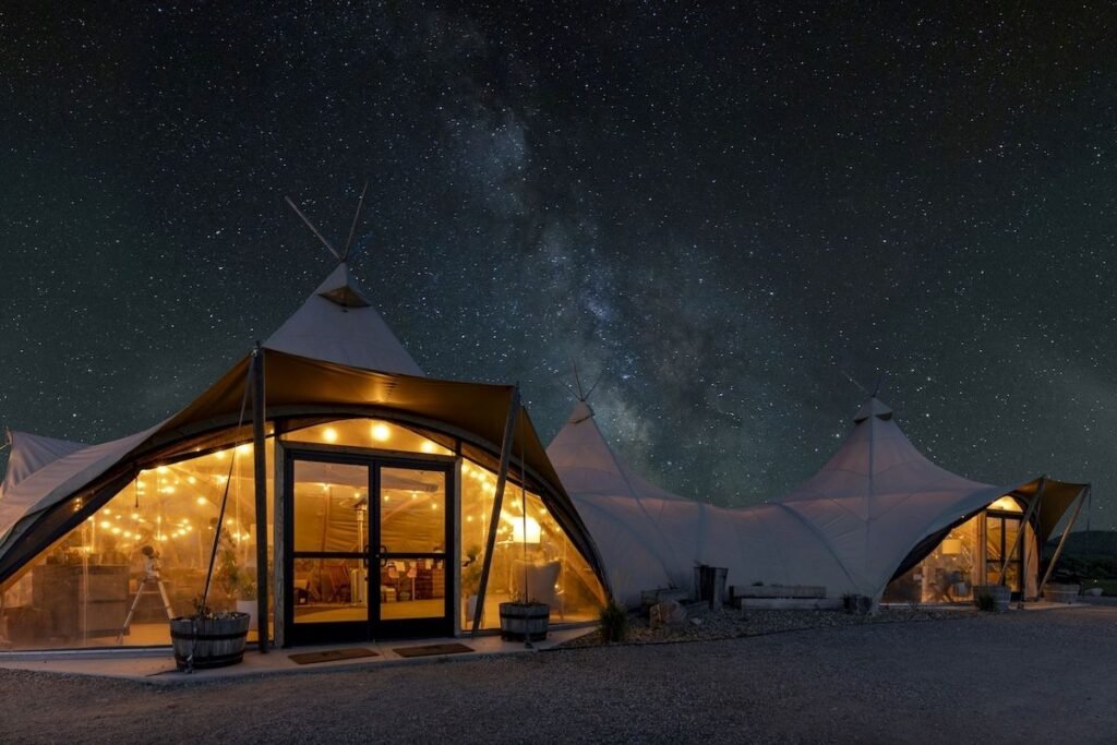 Under Canvas, Yellowstone, Montana
