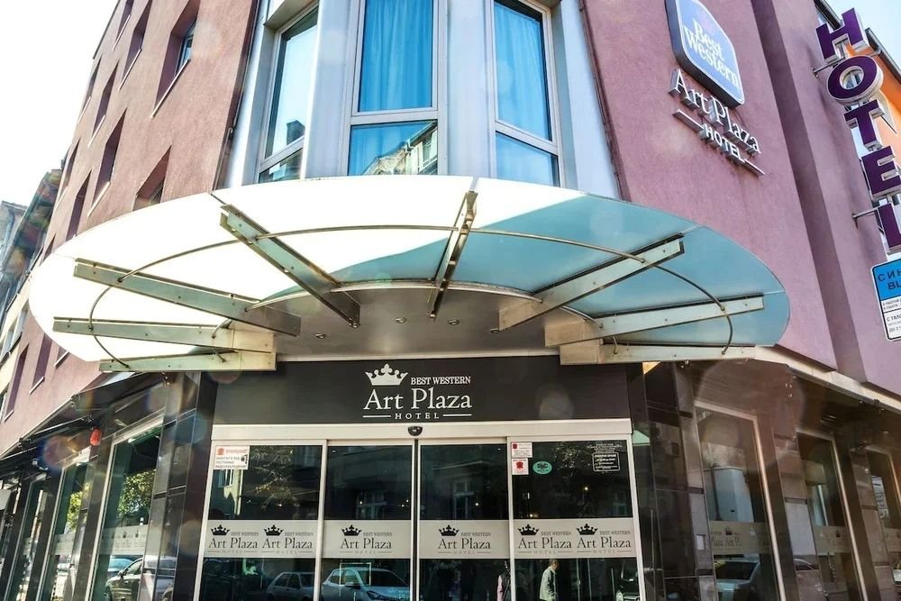 Art Plaza Hotel