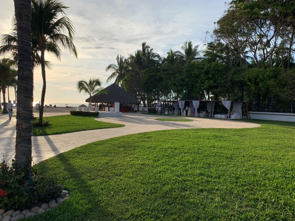 In Puerto Vallarta, I traded screen time for sunshine and slow walks.