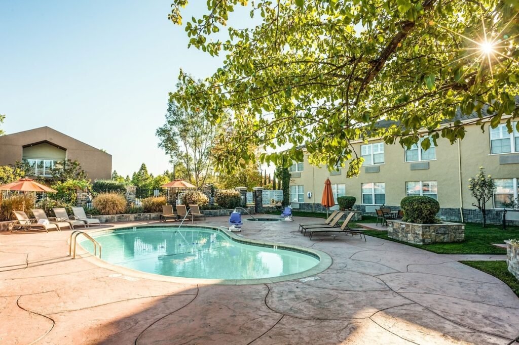 Hotel Indigo Napa Valley