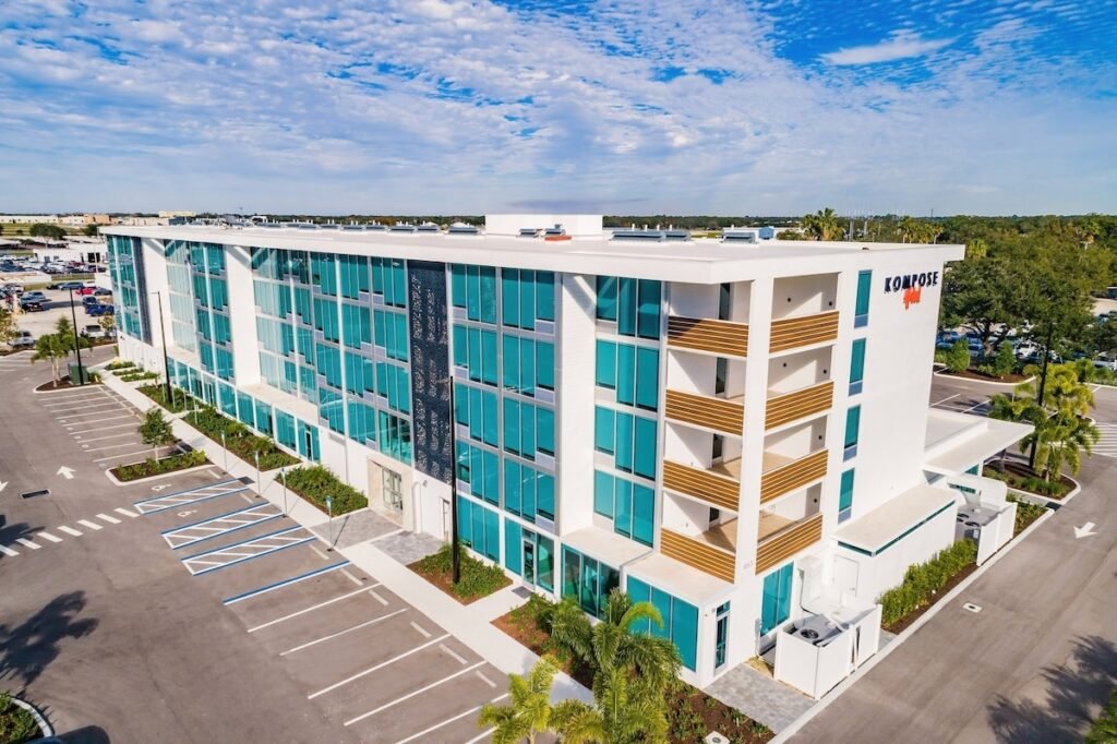 Kompose Boutique Hotel