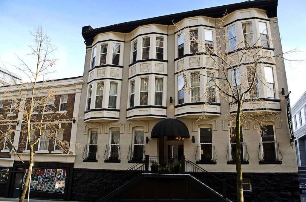 Victorian Hotel