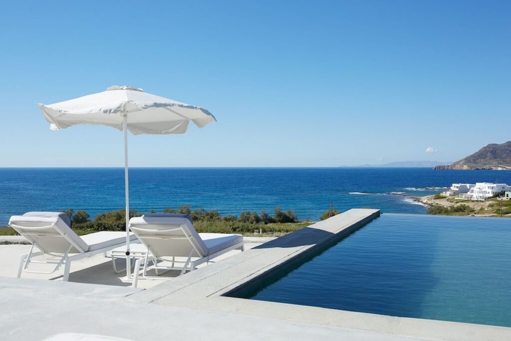 Milos Breeze Boutique Hotel